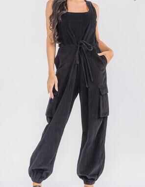 Hot & Delicious black NWT corduroy jumpsuit cargo baggy joggers utility medium